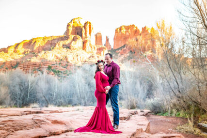 Stunning maternity photography in Sedona Arizona